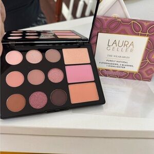 Laura Geller THE WEARABLES PURELY NATURAL 9 Eyeshadows, 2 Blushes, 1 Highlighter